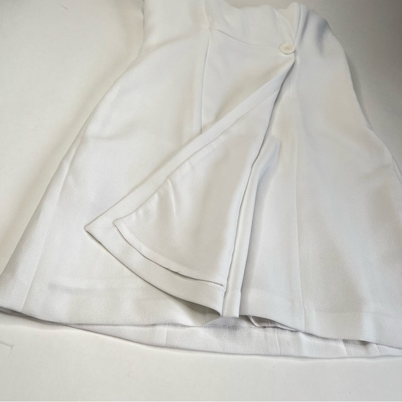 BCBGENERATION White DeepV Button Business Sleeveless Faux Wrap Mini Blazer Dress - Picture 7 of 15